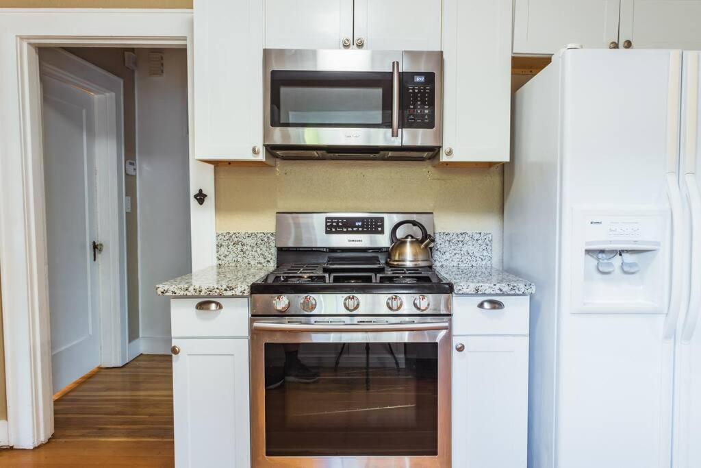 Lovely House Near Downtown, Home Away From Home! Chico Exterior photo